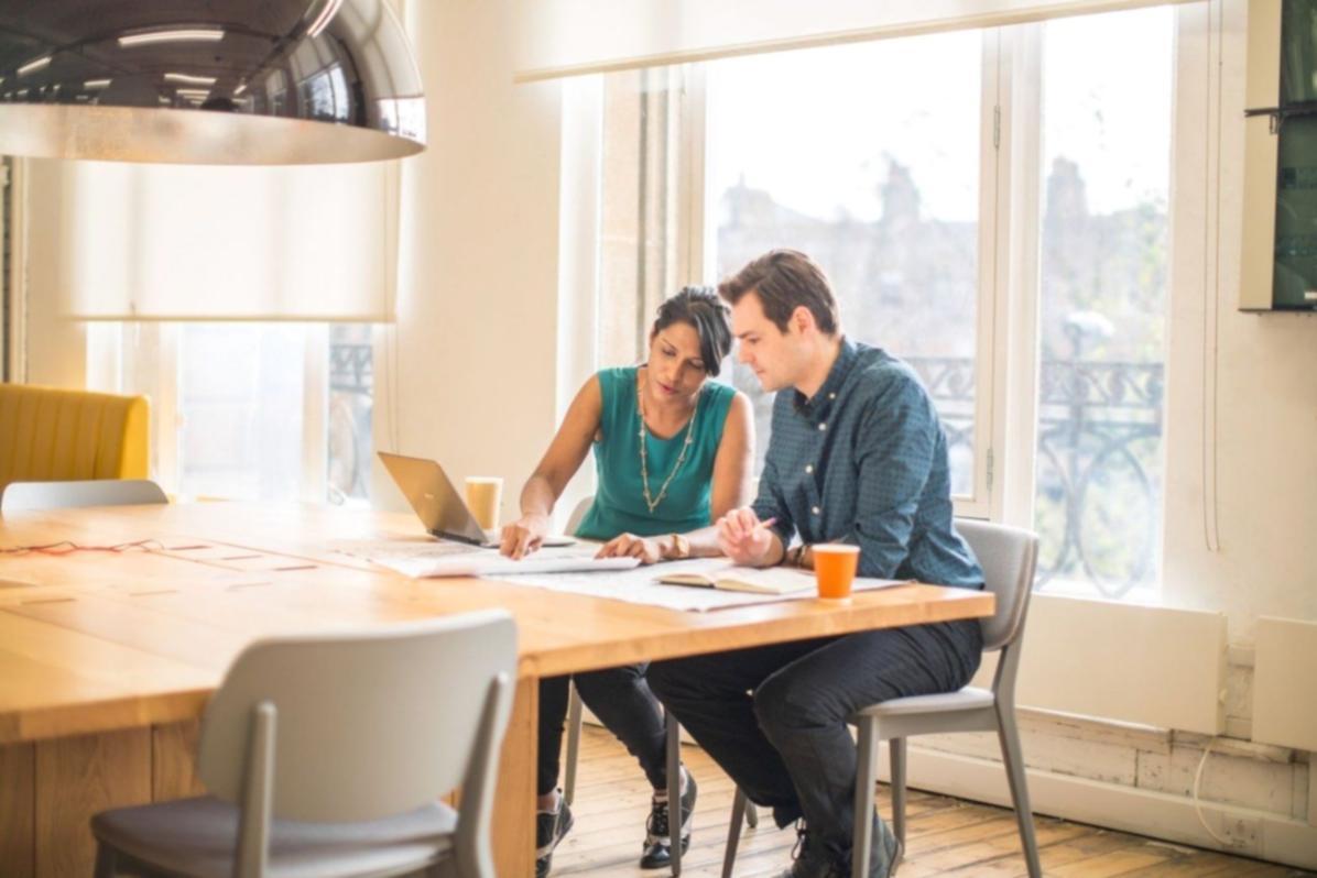 Course analytics dashboard showing engagement metrics